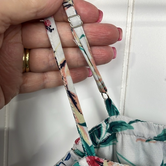 Love J Womens Romper L Blue Slip Straps Cold Shoulder Tropical Floral Print Fun - Picture 3 of 12